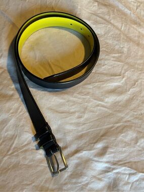 COS Black Belt w/Yellow lining 11/4 inch wide. Square silver buckle.